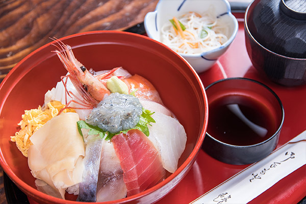 海鮮丼